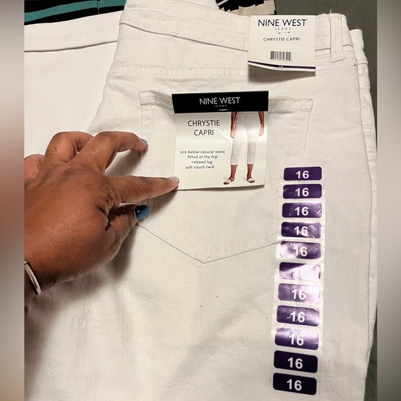 Capris - Picture 2 of 3